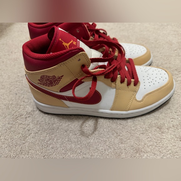 air jordan 1 light curry cardinal red like new - Picture 4 of 4